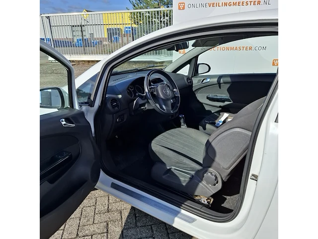 Personenauto opel, corsa 1.2-16v, bouwjaar 2010 - afbeelding 6 van  32
