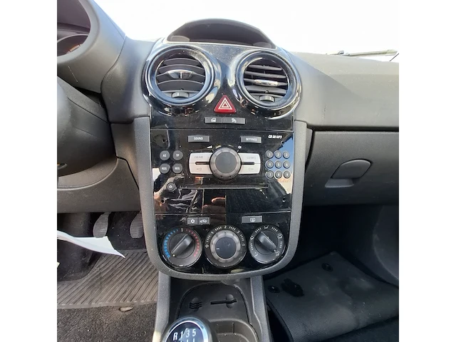 Personenauto opel, corsa 1.2-16v, bouwjaar 2010 - afbeelding 11 van  32