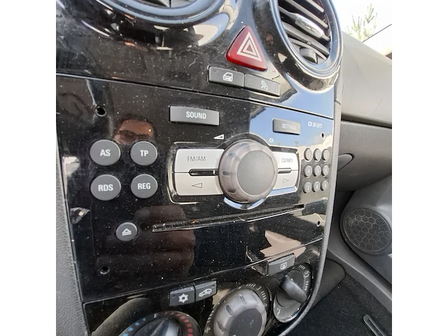Personenauto opel, corsa 1.2-16v, bouwjaar 2010 - afbeelding 14 van  32