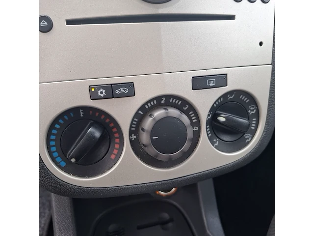Personenauto opel, corsa 1.2-16v business, bouwjaar 2008 - afbeelding 14 van  69