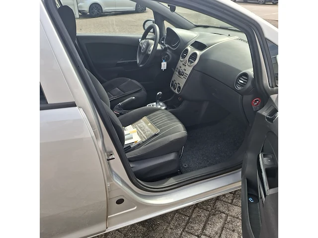 Personenauto opel, corsa 1.2-16v business, bouwjaar 2008 - afbeelding 31 van  69