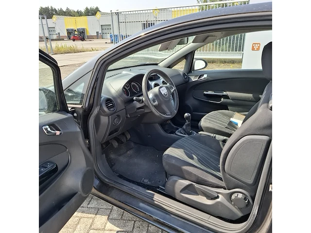 Personenauto opel, corsa 1.2-16v business , bouwjaar 2009 - afbeelding 21 van  21