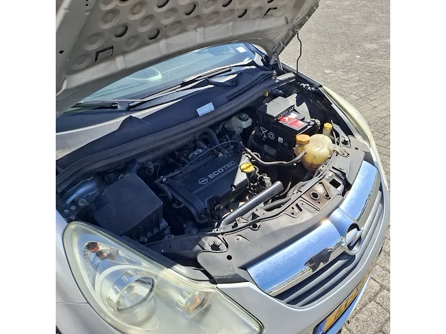 Personenauto opel, corsa 1.2 16v enjoy, bouwjaar 2007 - afbeelding 31 van  46