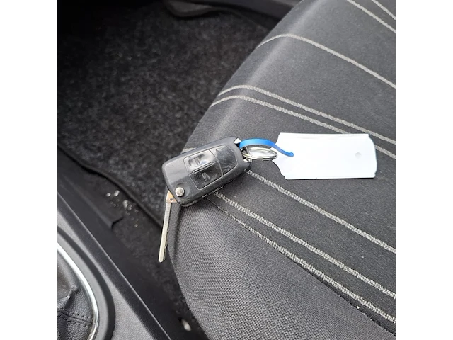 Personenauto opel, corsa 1.2-16v enjoy, grijs, bouwjaar 2007 - afbeelding 6 van  48