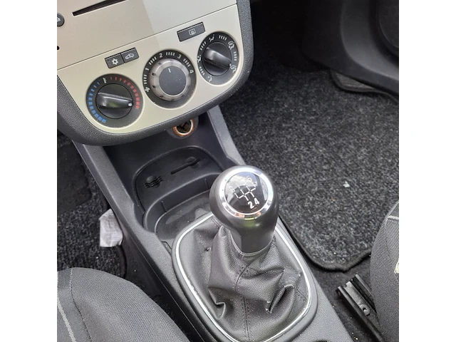Personenauto opel, corsa 1.2-16v enjoy, grijs, bouwjaar 2007 - afbeelding 7 van  48