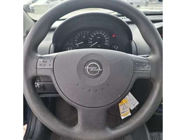Personenauto, opel, corsa 1.2-16v essentia, 2005 - afbeelding 8 van  37