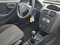 Personenauto, opel, corsa 1.2-16v essentia, 2005 - afbeelding 17 van  37