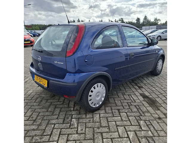 Personenauto, opel, corsa 1.2-16v essentia, 2005 - afbeelding 33 van  37