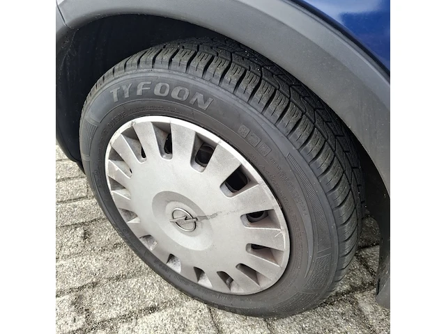 Personenauto, opel, corsa 1.2-16v essentia, 2005 - afbeelding 37 van  37