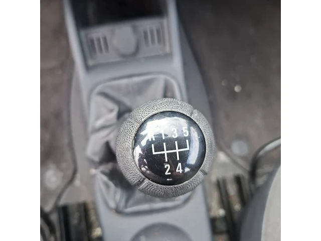 Personenauto opel, corsa 1.2-16v essentia, blauw, bouwjaar 2005 - afbeelding 13 van  37