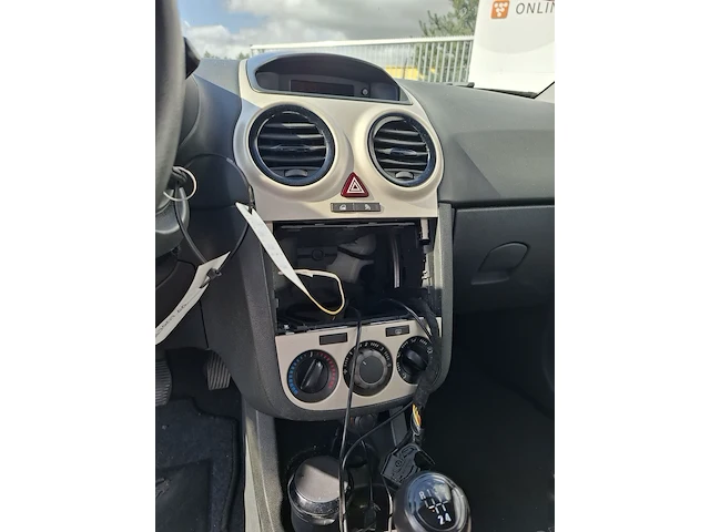 Personenauto opel, corsa 1.2-16v essentia, bouwjaar 2008 - afbeelding 9 van  28