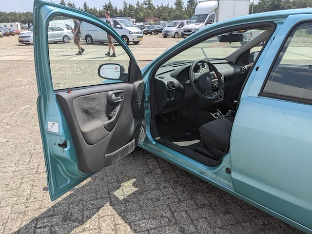 Personenauto opel, corsa 1.2 16v maxx, bouwjaar 2004 - afbeelding 3 van  34