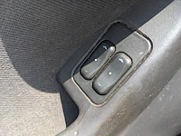 Personenauto opel, corsa 1.2 16v maxx, bouwjaar 2004 - afbeelding 13 van  34
