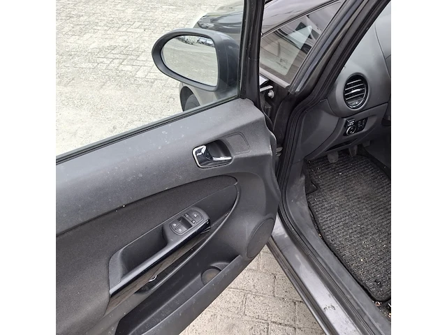 Personenauto opel, corsa 1.2 lpg, grijs, bouwjaar 2011 - afbeelding 3 van  42