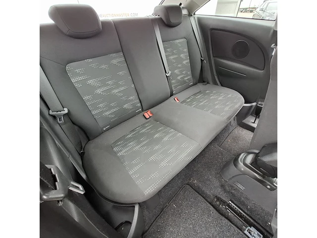 Personenauto opel, corsa 1.2 lpg, grijs, bouwjaar 2011 - afbeelding 18 van  42