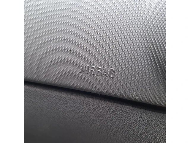 Personenauto opel, corsa 1.2 lpg, grijs, bouwjaar 2011 - afbeelding 20 van  42