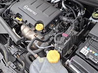 Personenauto opel, corsa 1.2 lpg, grijs, bouwjaar 2011 - afbeelding 30 van  42
