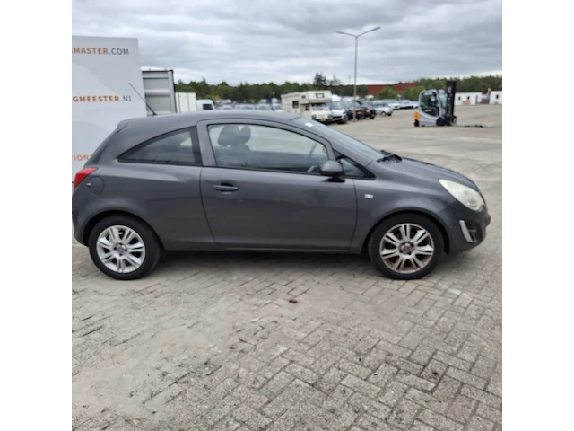 Personenauto opel, corsa 1.2 lpg, grijs, bouwjaar 2011 - afbeelding 34 van  42