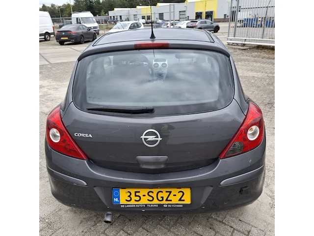 Personenauto opel, corsa 1.2 lpg, grijs, bouwjaar 2011 - afbeelding 39 van  42