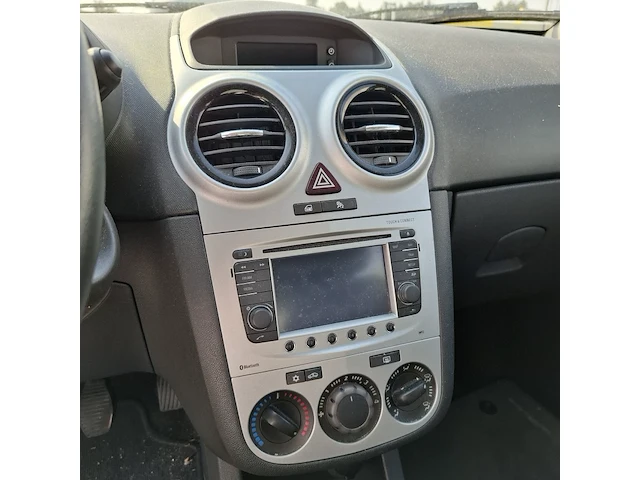 Personenauto opel, corsa 1.4-16v edition, bouwjaar 2010 - afbeelding 9 van  27