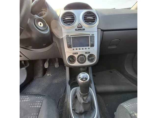 Personenauto opel, corsa 1.4-16v edition, bouwjaar 2010 - afbeelding 10 van  27