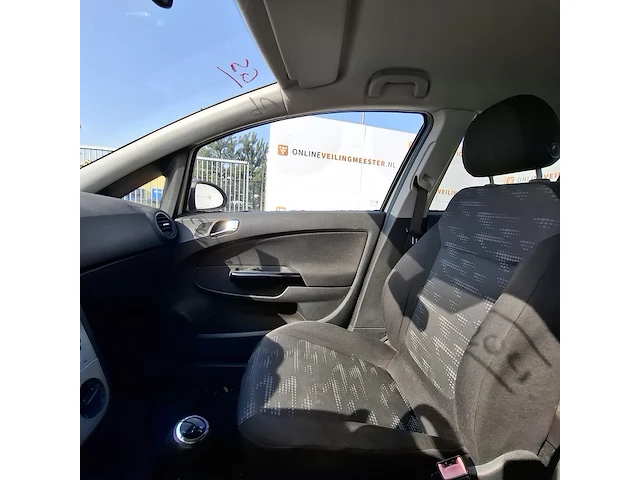 Personenauto opel, corsa 1.4-16v edition, bouwjaar 2010 - afbeelding 11 van  27