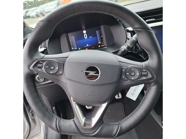 Personenauto, opel, corsa - afbeelding 15 van  54