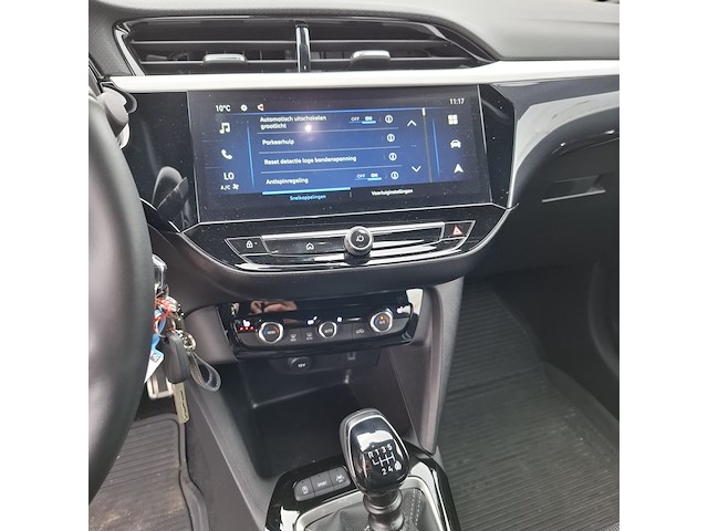 Personenauto, opel, corsa - afbeelding 21 van  54