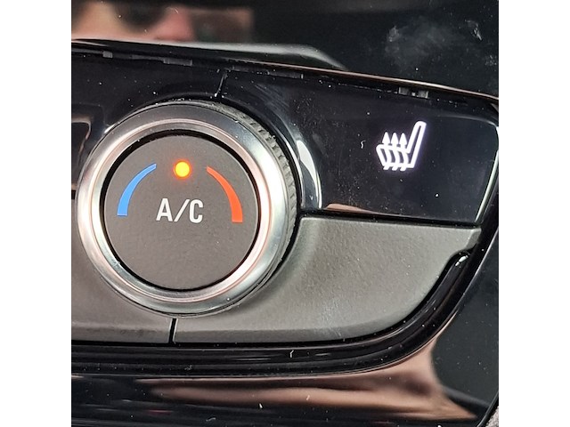 Personenauto, opel, corsa - afbeelding 29 van  54