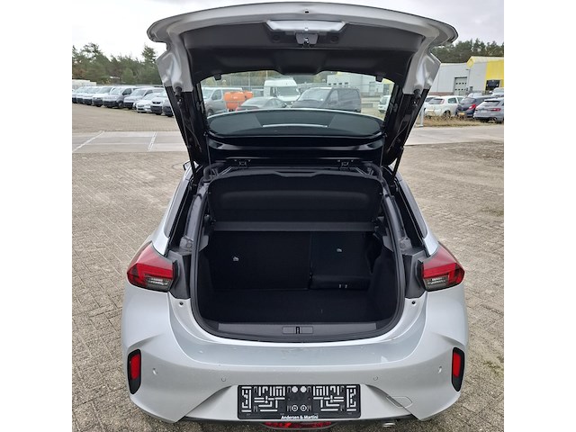 Personenauto, opel, corsa - afbeelding 32 van  54