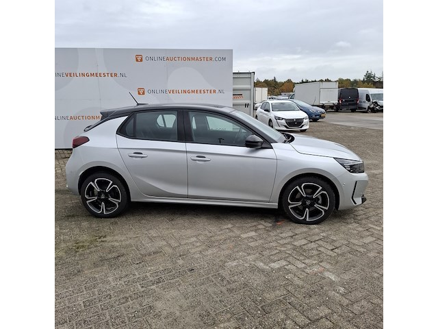 Personenauto, opel, corsa - afbeelding 34 van  54