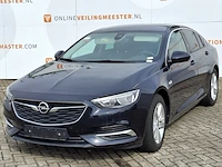 Personenauto opel, insignia , bouwjaar 2017 - afbeelding 1 van  45