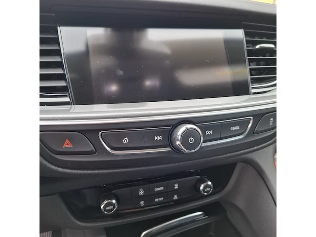 Personenauto opel, insignia , bouwjaar 2017 - afbeelding 14 van  45