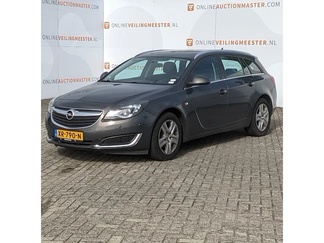 Personenauto opel, insignia sports tourer 1.4 t ecoflex, grijs, bouwjaar 2016 - afbeelding 1 van  47