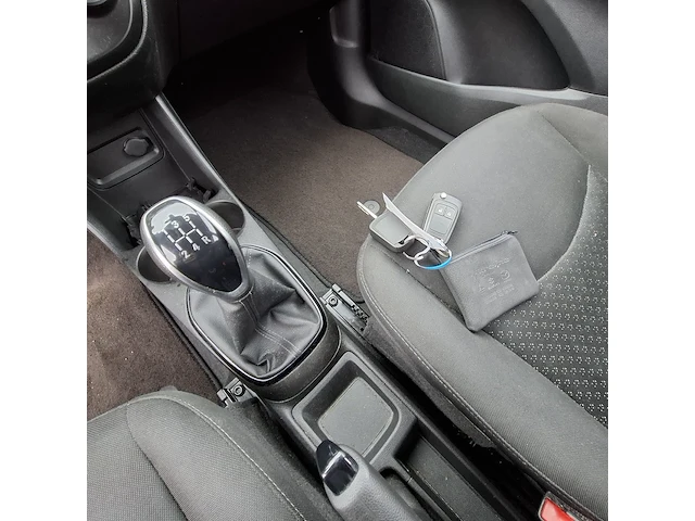 Personenauto, opel, karl 1.0, rood, 2016 - afbeelding 14 van  41