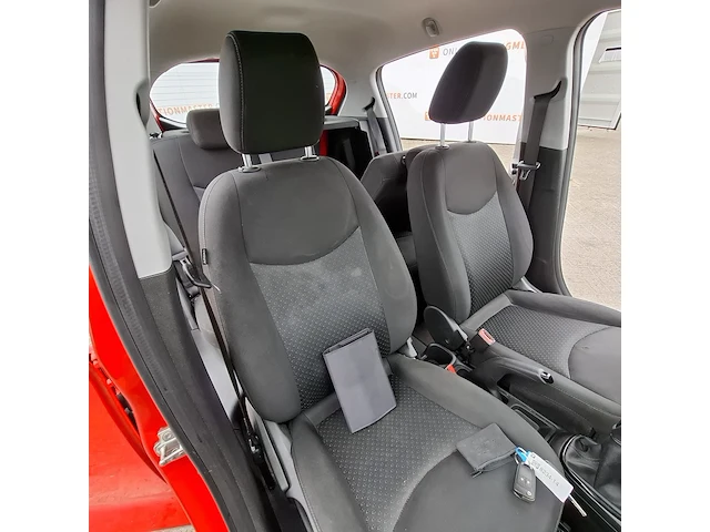 Personenauto, opel, karl 1.0, rood, 2016 - afbeelding 24 van  41