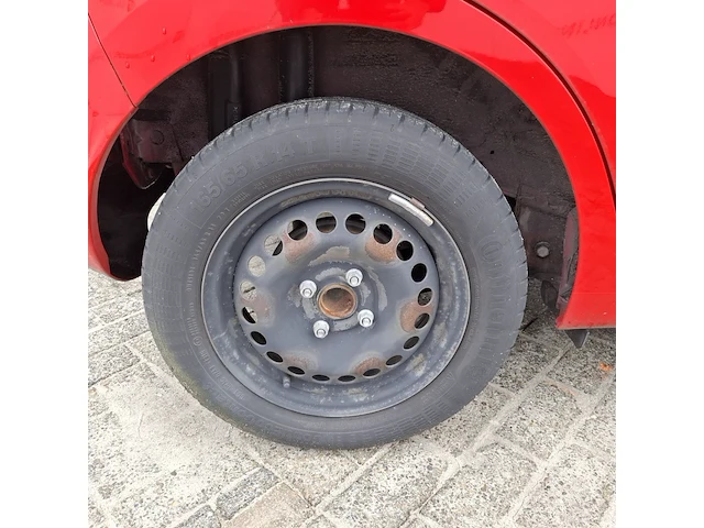 Personenauto, opel, karl 1.0, rood, 2016 - afbeelding 28 van  41