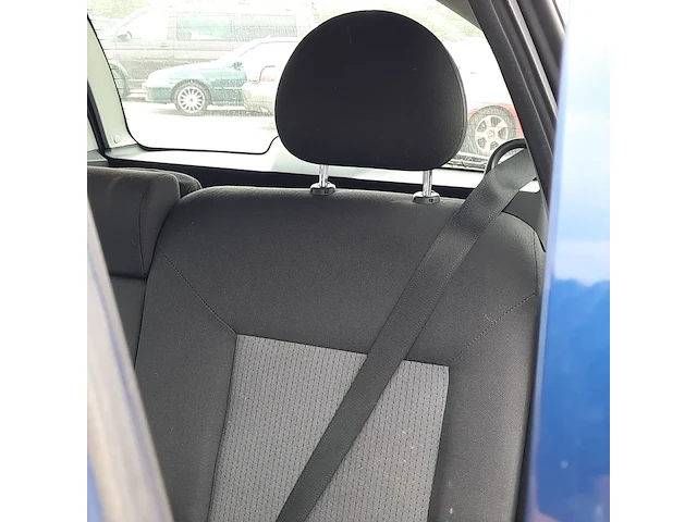 Personenauto opel, meriva 1.6, 2003 - afbeelding 37 van  53