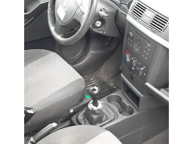 Personenauto opel, meriva 1.6, 2003 - afbeelding 42 van  53