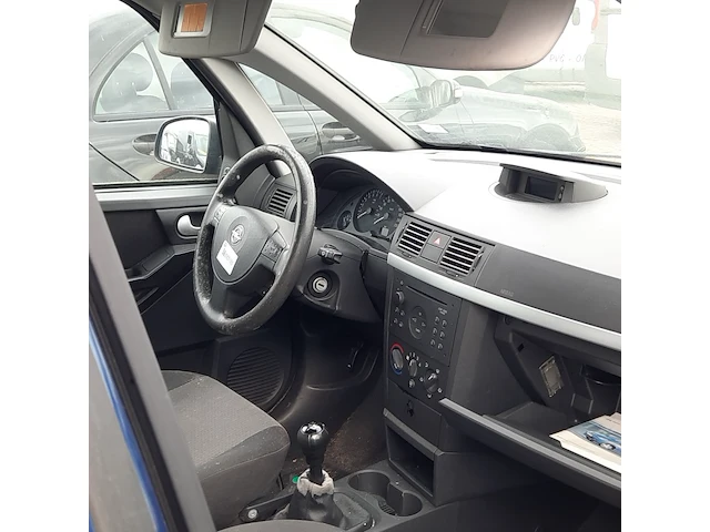Personenauto opel, meriva 1.6, 2003 - afbeelding 43 van  53