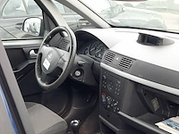 Personenauto opel, meriva 1.6, 2003 - afbeelding 43 van  53