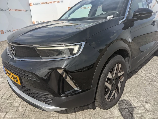 Personenauto opel, mokka 1.2, zwart, bouwjaar 2022 - afbeelding 3 van  48