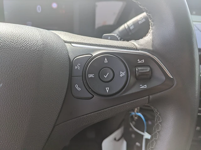 Personenauto opel, mokka 1.2, zwart, bouwjaar 2022 - afbeelding 15 van  48