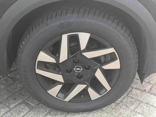 Personenauto opel, mokka 1.2, zwart, bouwjaar 2022 - afbeelding 38 van  48
