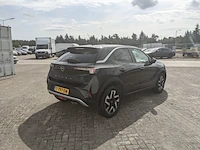 Personenauto opel, mokka 1.2, zwart, bouwjaar 2022 - afbeelding 46 van  48