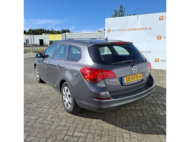 Personenauto opel, sports tourer 1.4 edition, bouwjaar 2011 - afbeelding 24 van  26