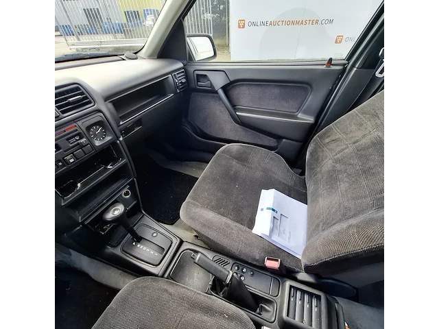 Personenauto opel, vectra 1.8, bouwjaar 1992 - afbeelding 10 van  39
