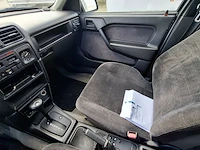 Personenauto opel, vectra 1.8, bouwjaar 1992 - afbeelding 10 van  39