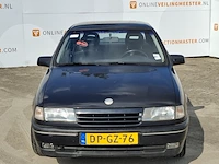 Personenauto opel, vectra 1.8, bouwjaar 1992 - afbeelding 12 van  39