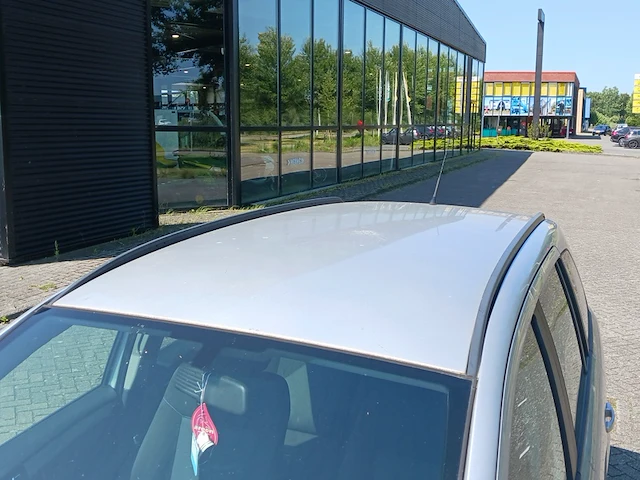 Personenauto, opel, zafira - 1.6 executive - 7-persoons, grijs, 2007 - afbeelding 2 van  75
